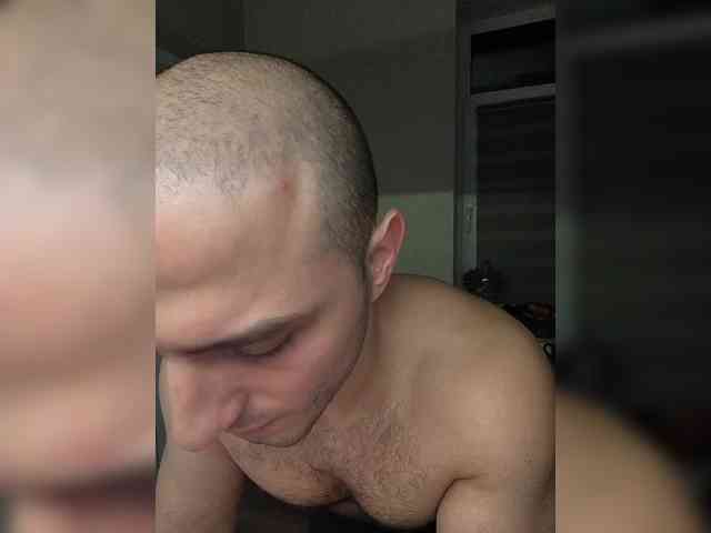 HandsomeHercules HandsomeHercules