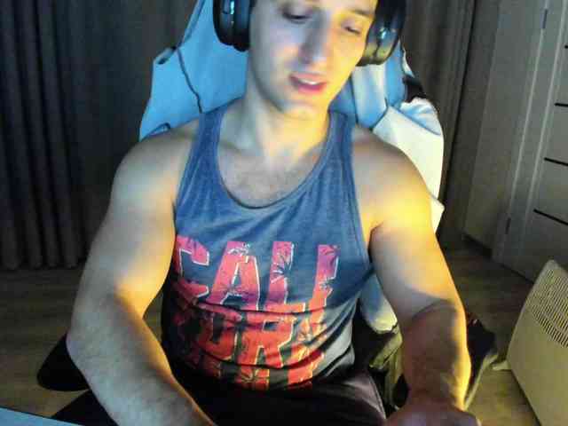 HandsomeHercules HandsomeHercules