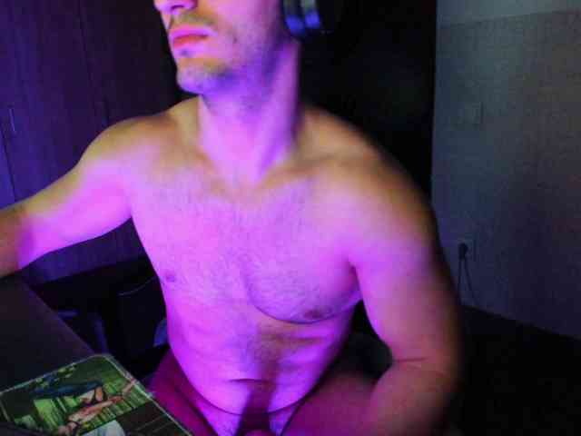 HandsomeHercules