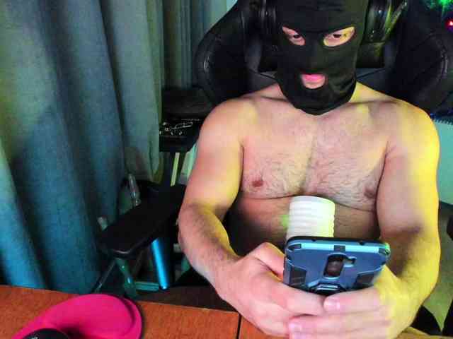 HandsomeHercules HandsomeHercules