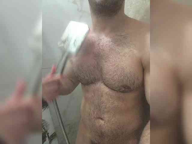 HandsomeHercules Live Webcam on BongaCams