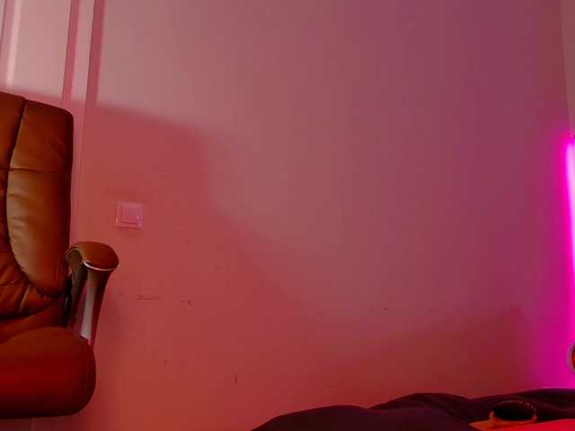 NinaRosee's BongaCams show and profile