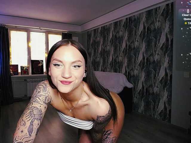 sweetiekittie's BongaCams show and profile