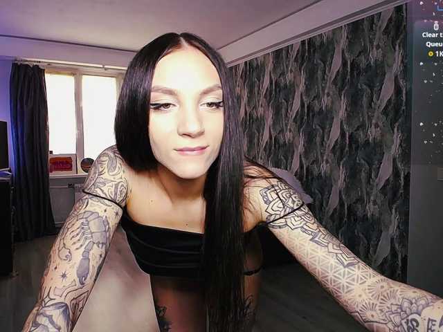 sweetiekittie's BongaCams show and profile