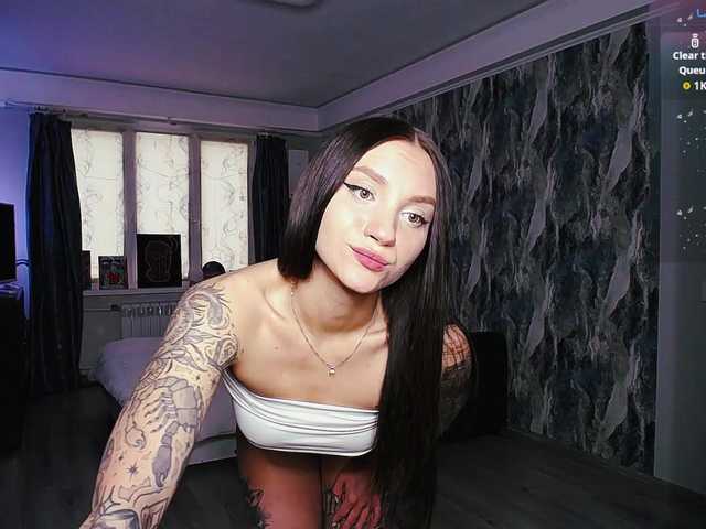 sweetiekittie's BongaCams show and profile