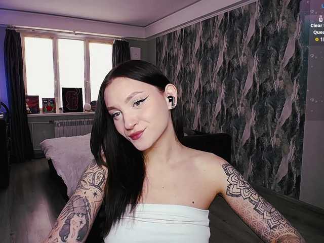 sweetiekittie's BongaCams show and profile