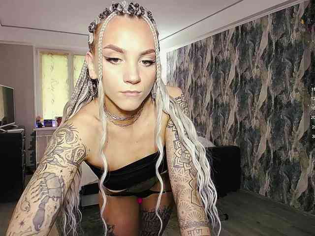 sweetiekittie Live Webcam on BongaCams