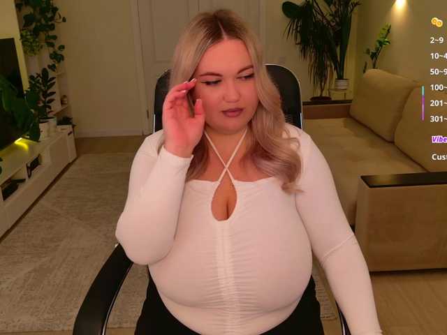 Angel-A's BongaCams show and profile