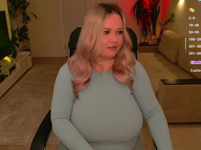 Angel-A's BongaCams show and profile