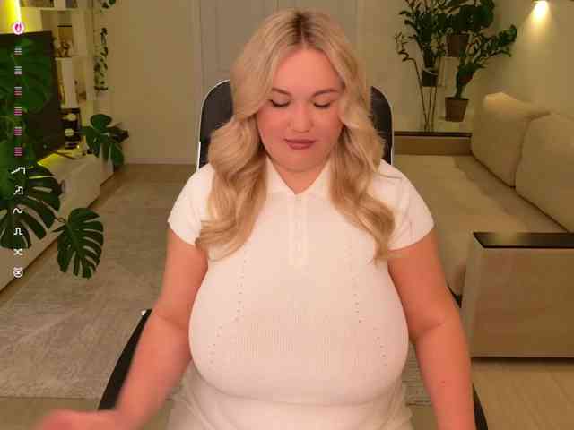 Angel-A Live Webcam on BongaCams