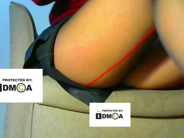 FeminaF's BongaCams show and profile