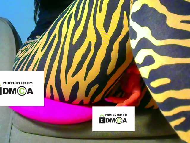 FeminaF's BongaCams show and profile