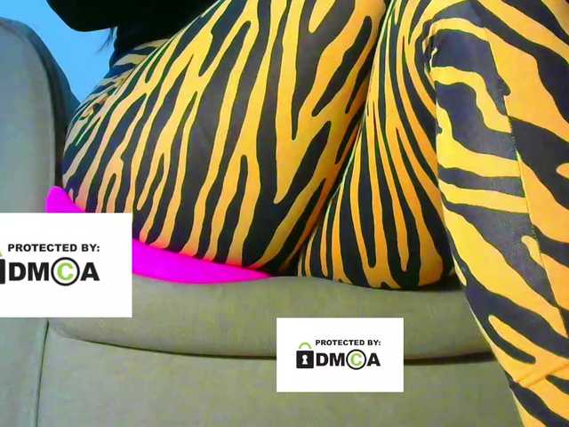 FeminaF's BongaCams show and profile