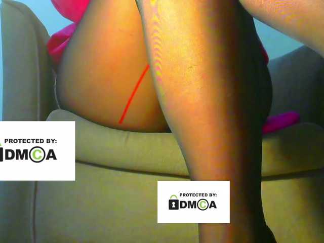 FeminaF's BongaCams show and profile