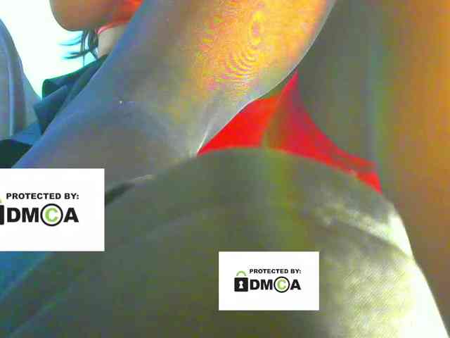 FeminaF webcam