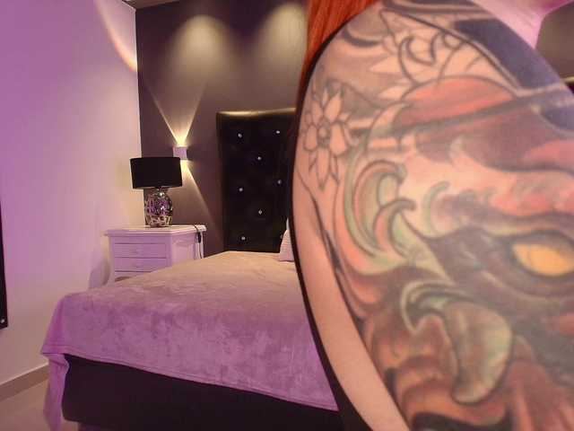 ArannaMartine's BongaCams show and profile