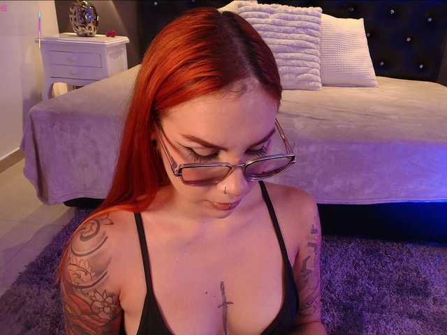  ArannaMartine chat room