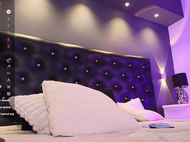 ArannaMartine's BongaCams show and profile