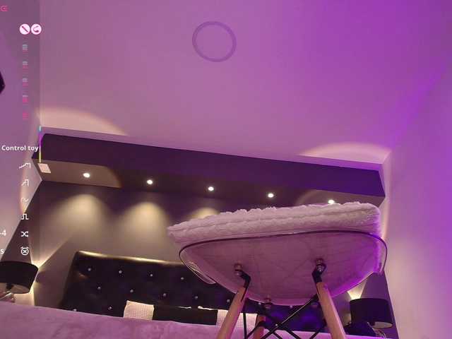 ArannaMartine — Ridding show at goal with oil! !!  !  Let's misbehave a little  DONT FORGET TO FOLLOW ME  IG:LONDON_MJ2 | #petite #tattoo #squirt #joi #redhead