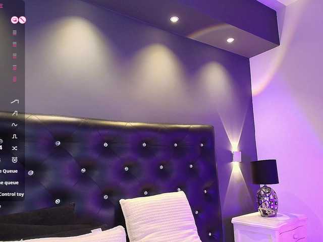 ArannaMartine's BongaCams show and profile