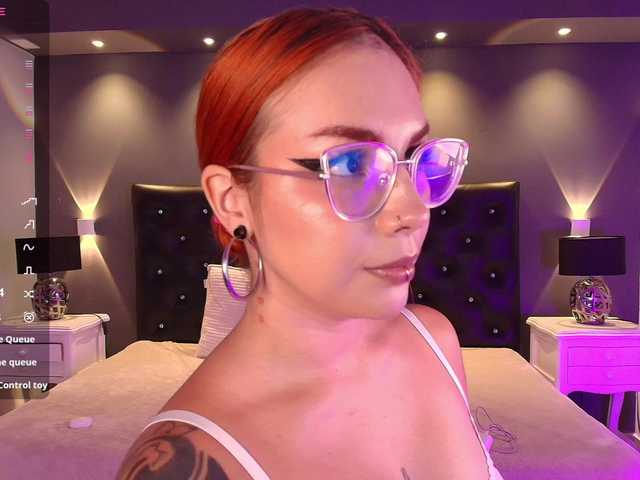 ArannaMartine's BongaCams show and profile