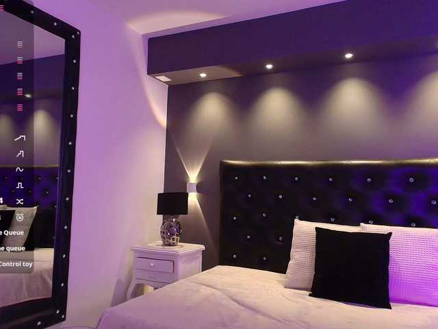 ArannaMartine's BongaCams show and profile