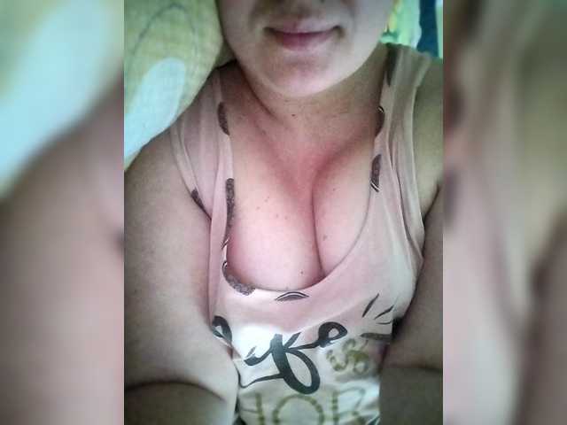 Mia883 Live Cam on BongaCams