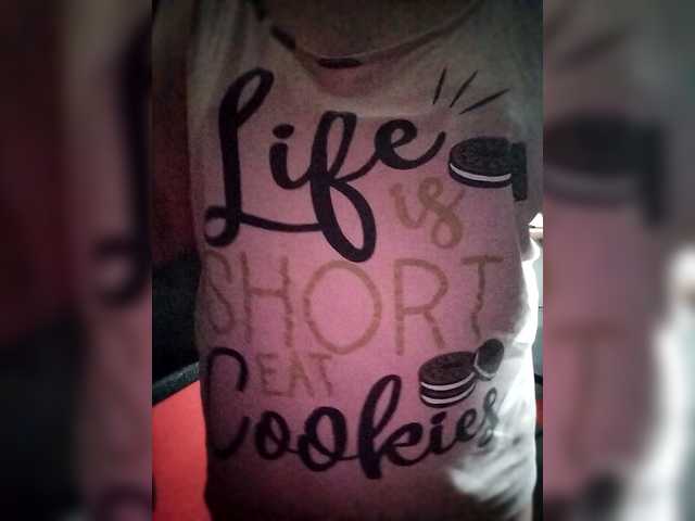 Mia883's BongaCams show and profile