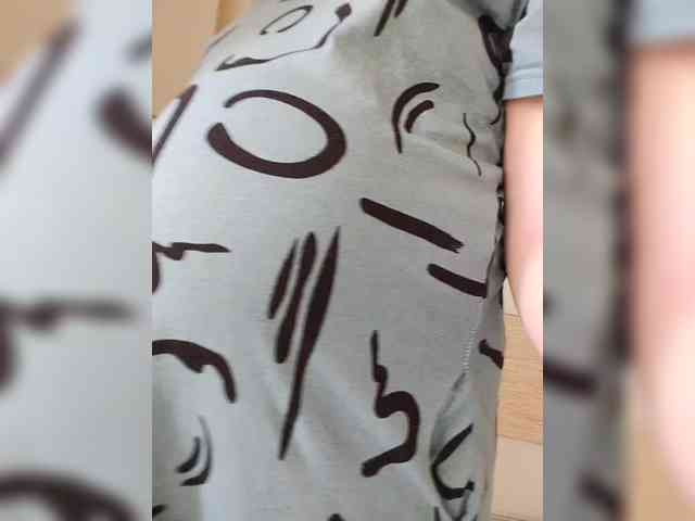 Mia883 webcam