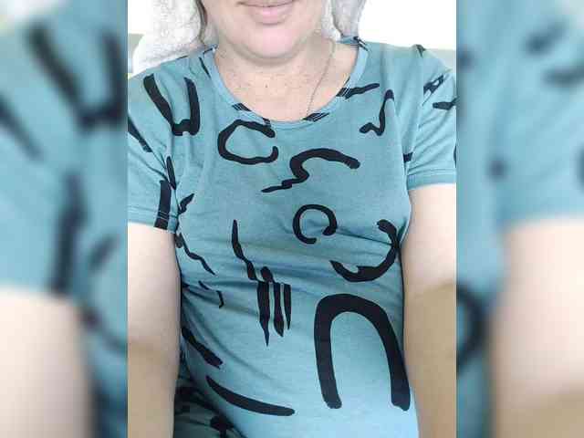 Mia883 webcam