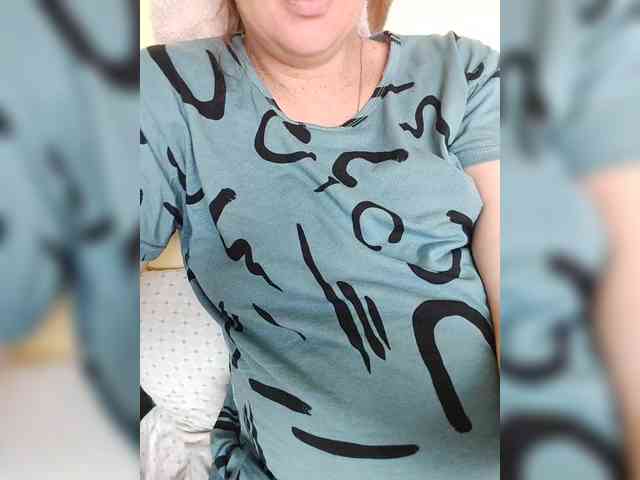 Mia883 webcam