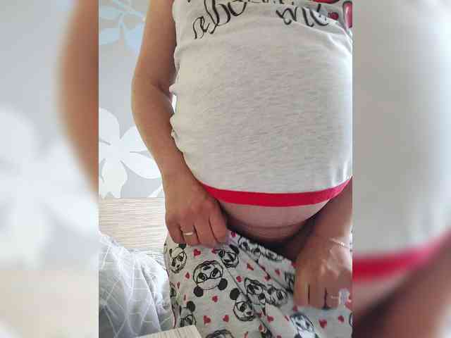 Mia883 webcam