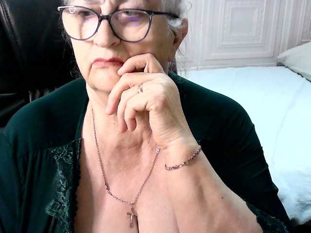 LolkaAlyss's BongaCams show and profile