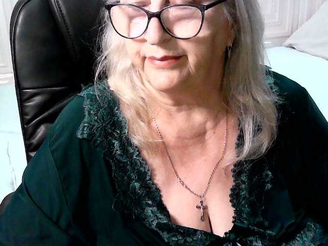 LolkaAlyss's BongaCams show and profile