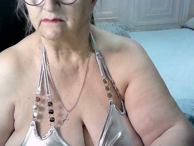 LolkaAlyss from BongaCams is Freechat