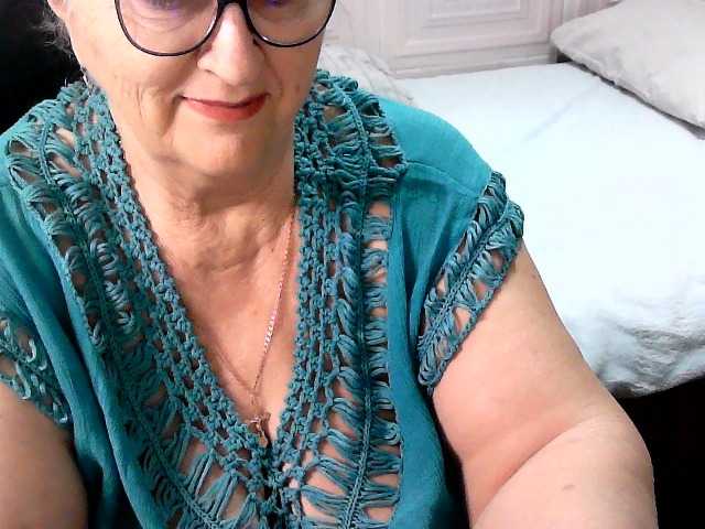 LolkaAlyss from BongaCams