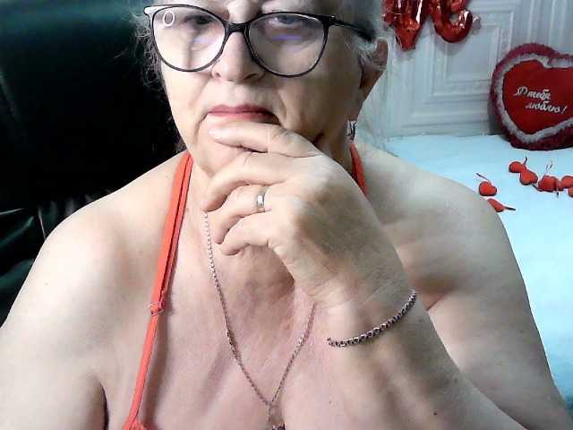 LolkaAlyss's BongaCams show and profile