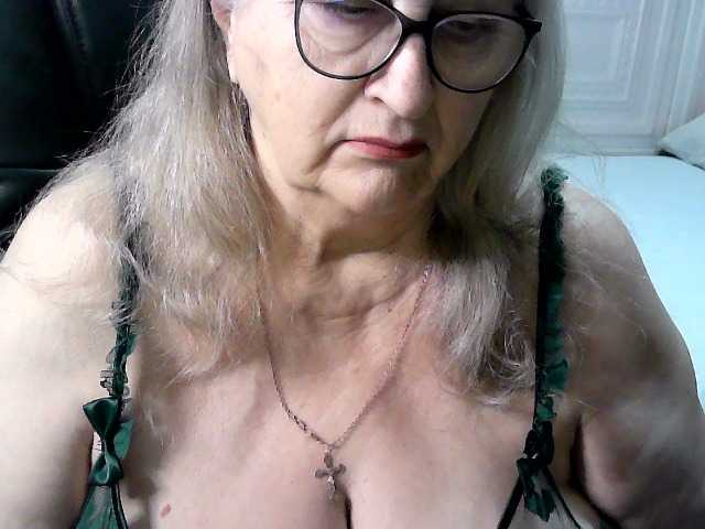 LolkaAlyss's BongaCams show and profile