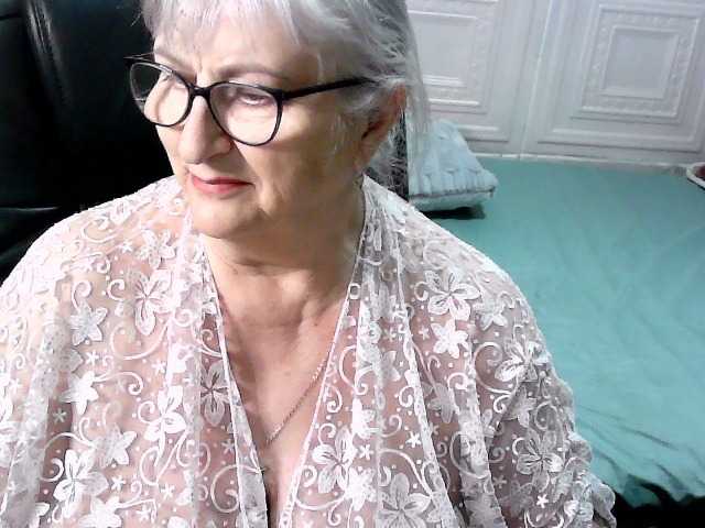 LolkaAlyss's BongaCams show and profile