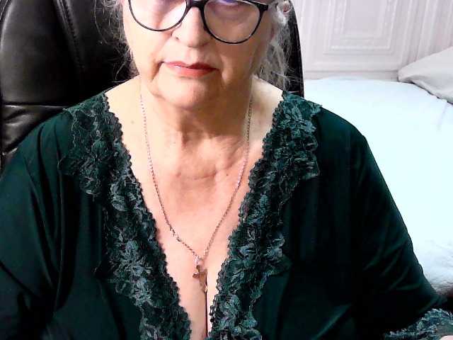 LolkaAlyss's BongaCams show and profile