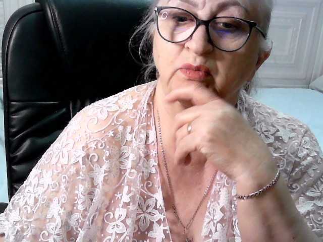 LolkaAlyss's BongaCams show and profile