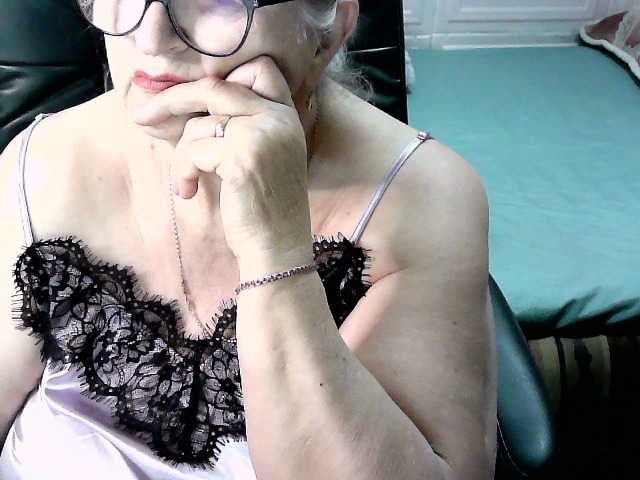 LolkaAlyss's BongaCams show and profile