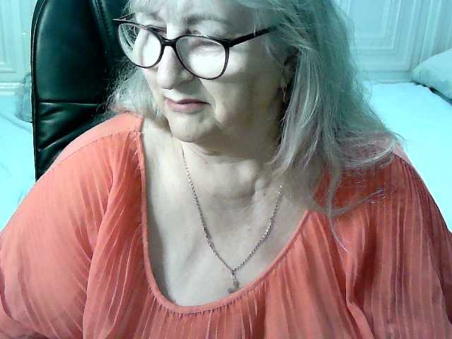 LolkaAlyss's BongaCams show and profile