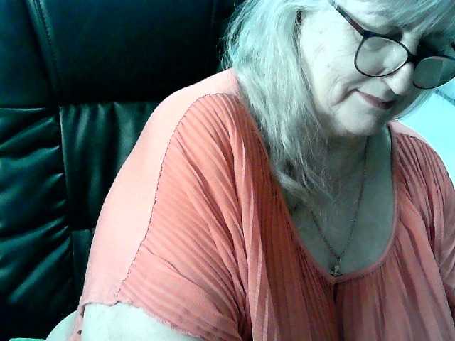 LolkaAlyss's BongaCams show and profile