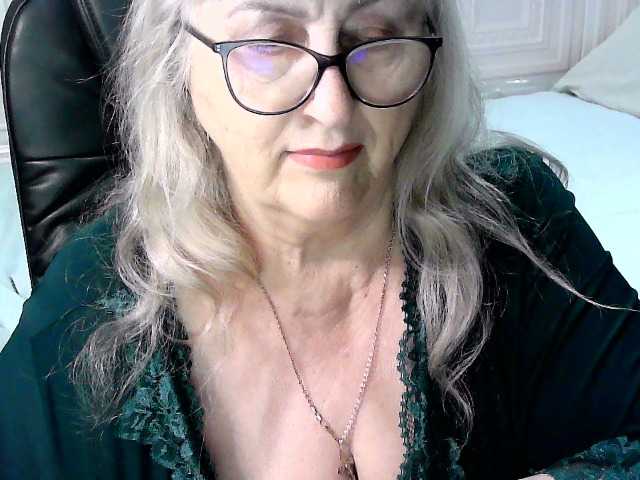 LolkaAlyss's BongaCams show and profile