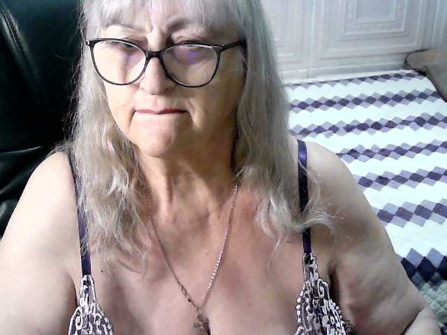 Sex chat gratuit in direct cu LolkaAlyss pe BongaCams