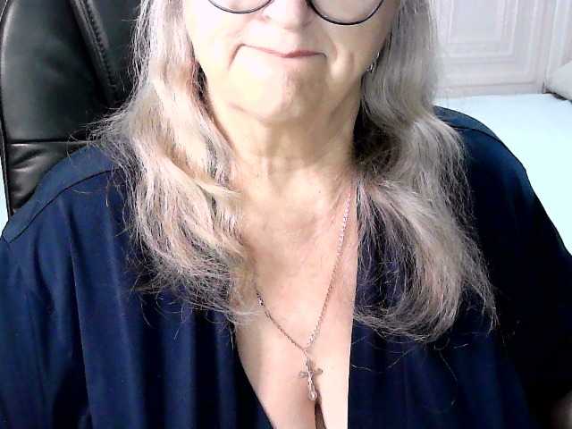 LolkaAlyss's BongaCams show and profile