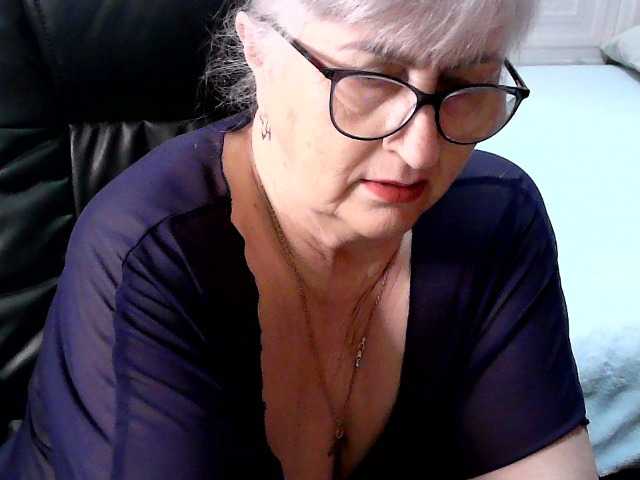 LolkaAlyss's BongaCams show and profile