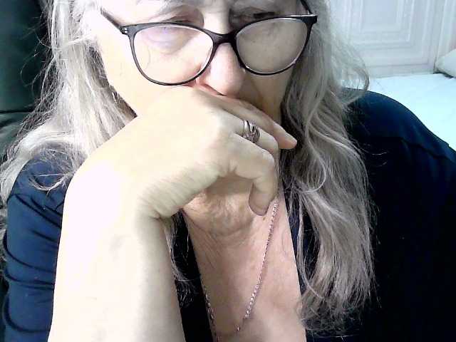 LolkaAlyss's BongaCams show and profile