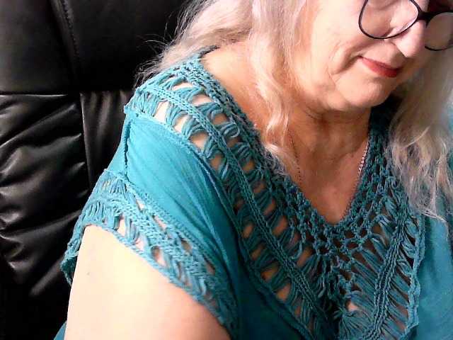 LolkaAlyss's BongaCams show and profile